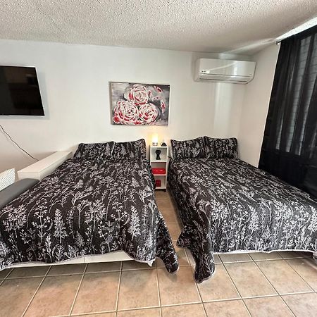 Beachfront Studio Apt W/ Full Kitchen & Pool イサベラ エクステリア 写真